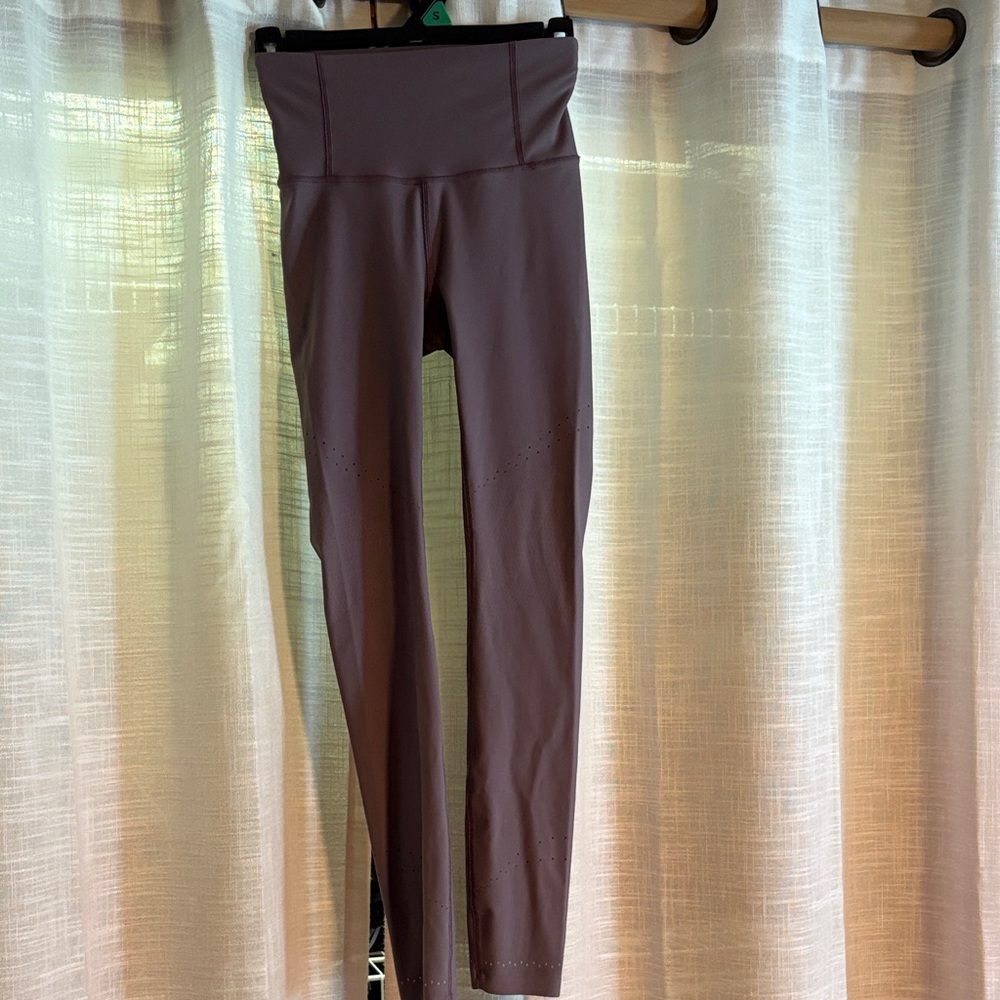 Lululemon High-Waisted Purple Leggings